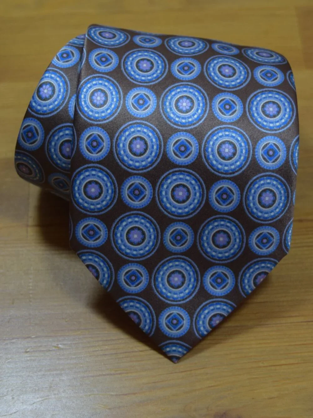 $840 BRIONI Brown Aqua Blue Geometric Medallion Handmade Italy Silk Neck Tie XL